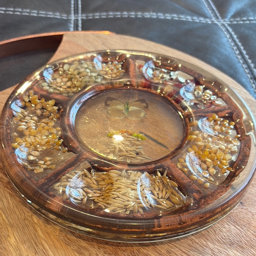 Vintage Lucite Butterly Seeds and Popcorn Footed Trivet Deviled Egg Holder